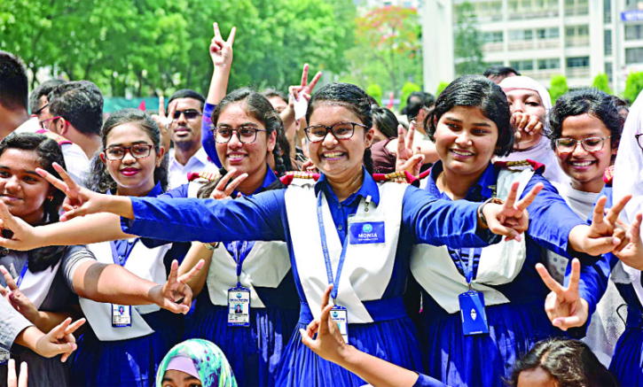 একাদশে ভর্তির সুযোগ পেলেন ১২ লাখ ৮৭ হাজার শিক্ষার্থী একাদশে ভর্তির সুযোগ পেলেন ১২ লাখ ৮৭ হাজার শিক্ষার্থী