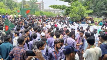 ছয় দফা দাবিতে মহাসমাবেশ করল পলিটেকনিক শিক্ষার্থীরা