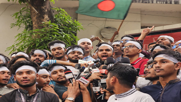 ‘কাফন মিছিল’ পলিটেকনিক শিক্ষার্থীদের