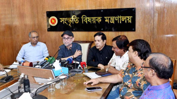 ’সোহরাওয়ার্দী উদ্যানেই হবে বইমেলা’ ’সোহরাওয়ার্দী উদ্যানেই হবে বইমেলা’