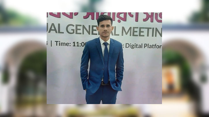 গ্রামের প্রথম বিসিএস ক্যাডার ইসলামী বিশ্ববিদ্যালয়ের নাসিম
